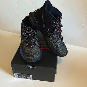 Kyrie 7 high tops - size 6y